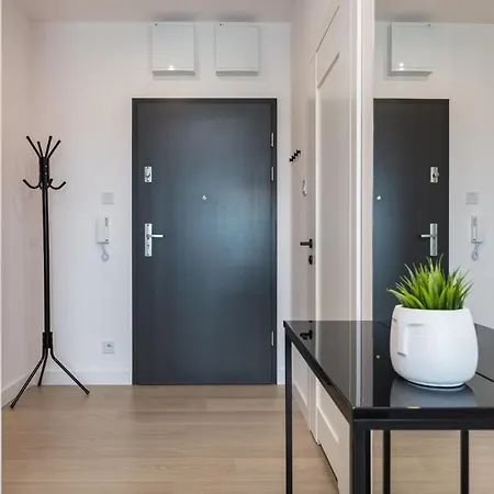 Aparthotel Polanki Aqua Baseny & By Renters Prestige 3*